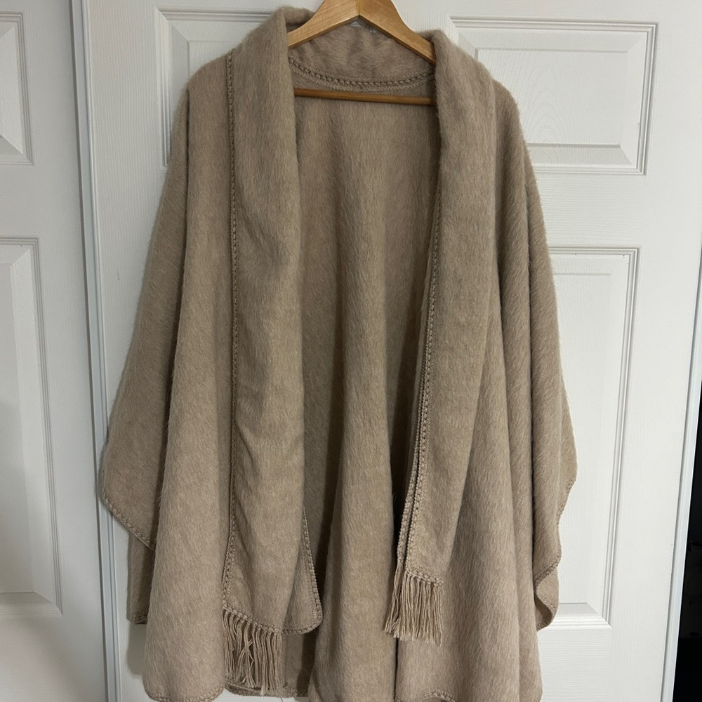 Camargo Alpaca Beige Blanket